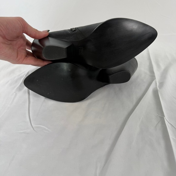 EUC Frye Black Leather Western Reina Ankle Boots Pointed Toe Stacked Heel 8M - Picture 7 of 7